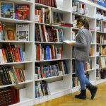 Yoshlarga chet tili o‘rganish uchun oyiga 800 ming so‘mgacha subsidiya beriladi