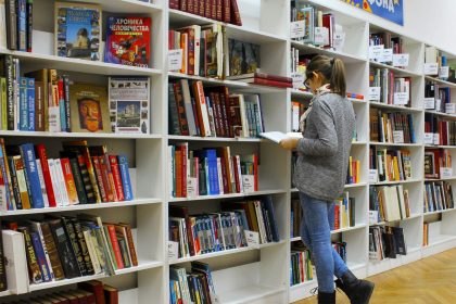 Yoshlarga chet tili o‘rganish uchun oyiga 800 ming so‘mgacha subsidiya beriladi