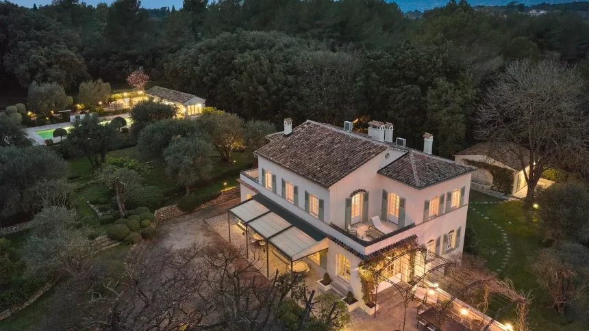 Fransiyada hashamatli villa 4 million dollarga sotuvga qo‘yildi