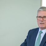 Kir Starmer bosh vazirlikdan ketishini e’lon qildi